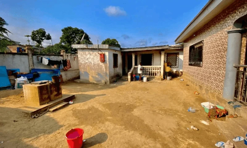 VENTE URGENTE : Maison de locataires – photo 3