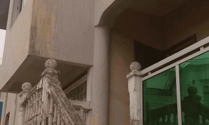 Villa triplex à rehabiliter – photo 3