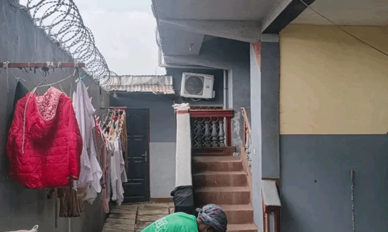 Immeuble lucratif à Ngoyo péage – photo 4